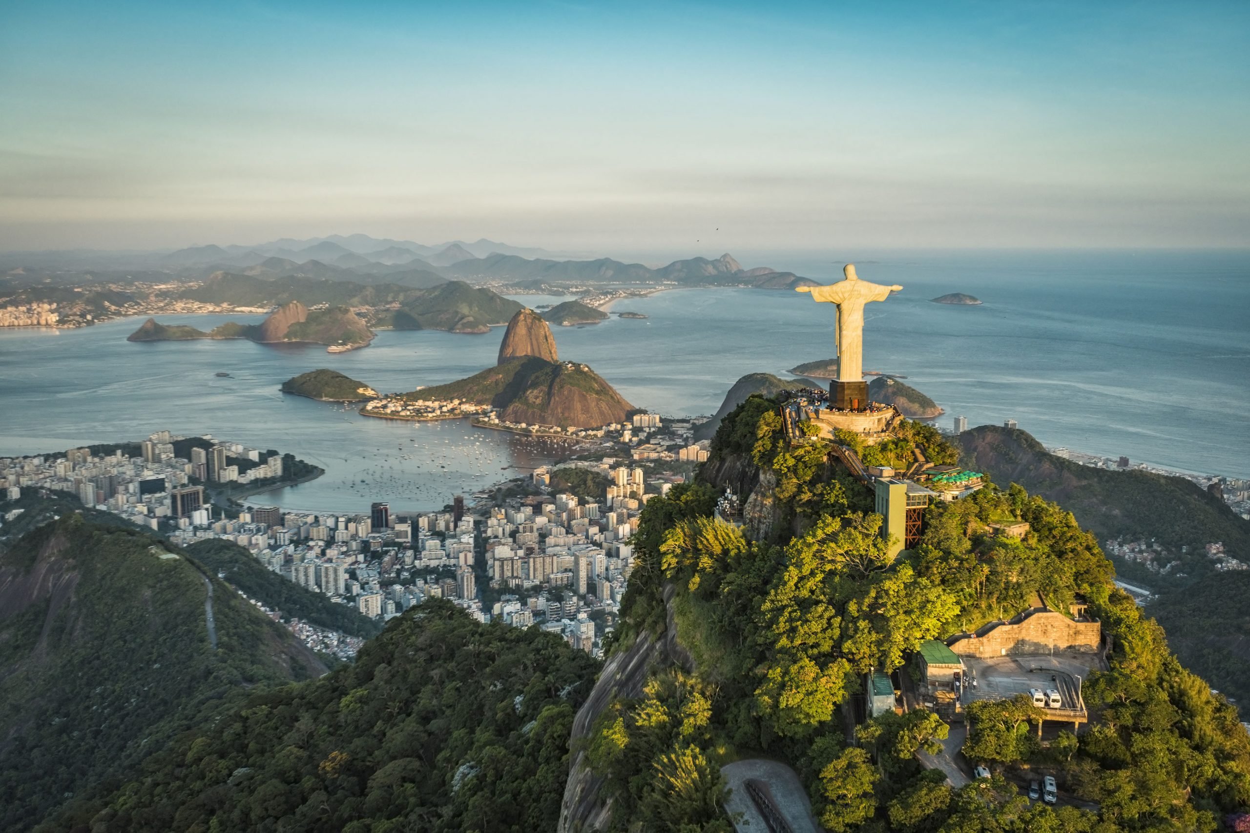 10 Beautiful Reasons To Visit Rio de Janeiro