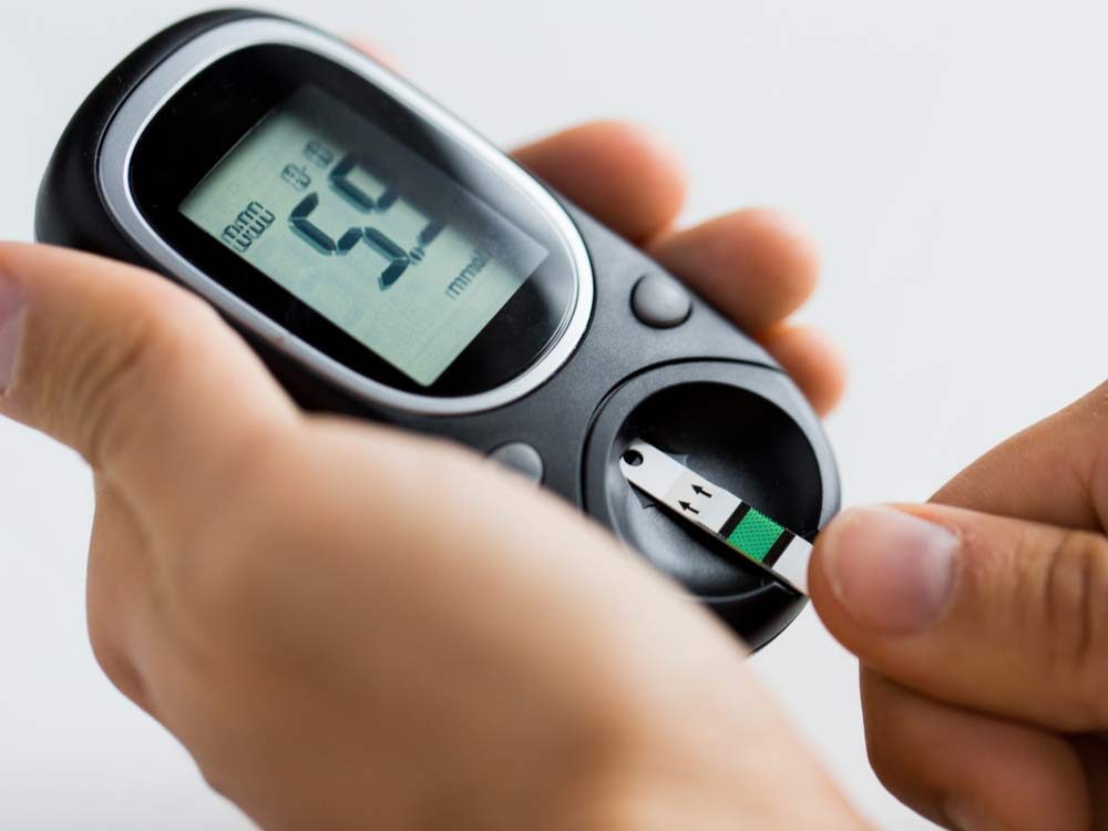 Measure blood sugar levels