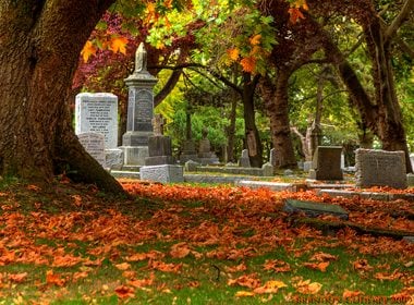 Canada&#39;s%208%20Most%20Hauntingly%20Beautiful%20Cemeteries