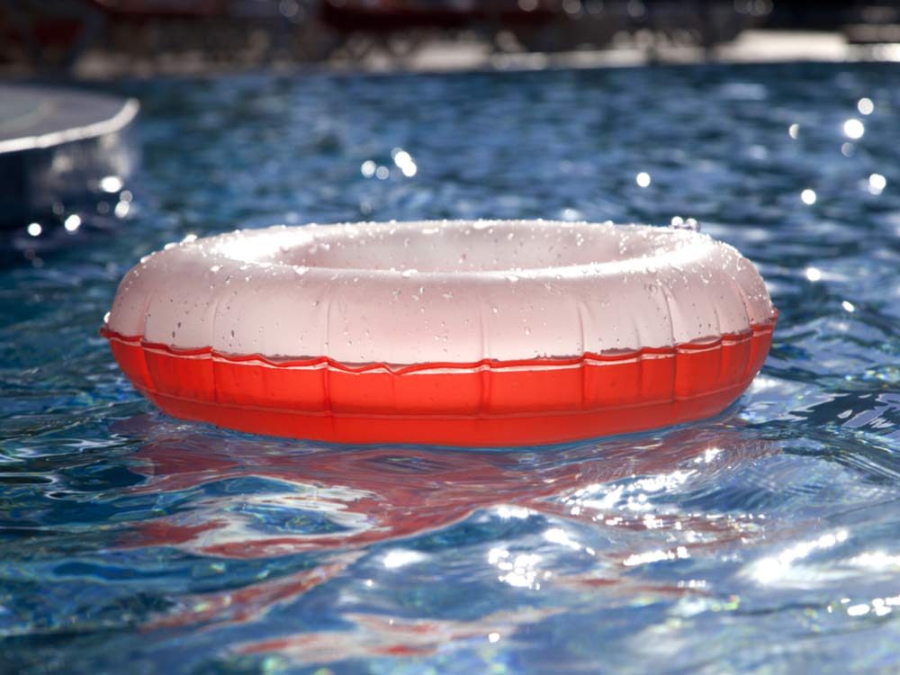 how to inflate pool with air compressor