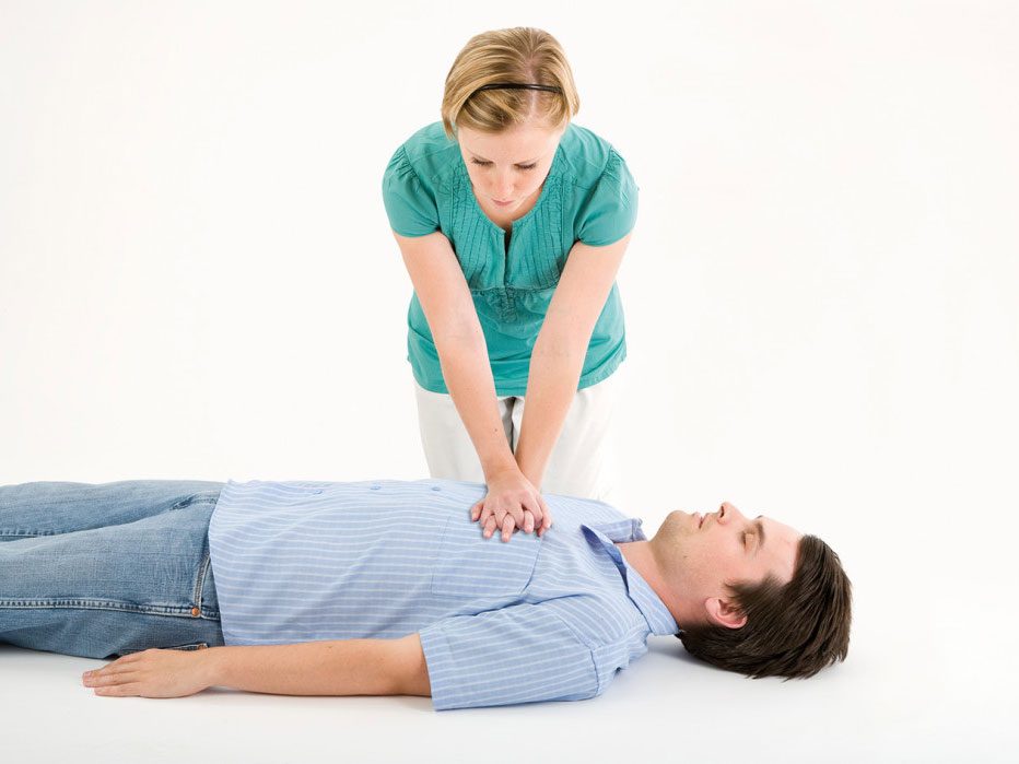 Essential Steps Of Cpr Everyone Should Know Reader S Digest