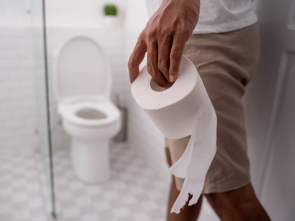 6 Things Your Poop Reveals About Your Health Readers Digest Cana