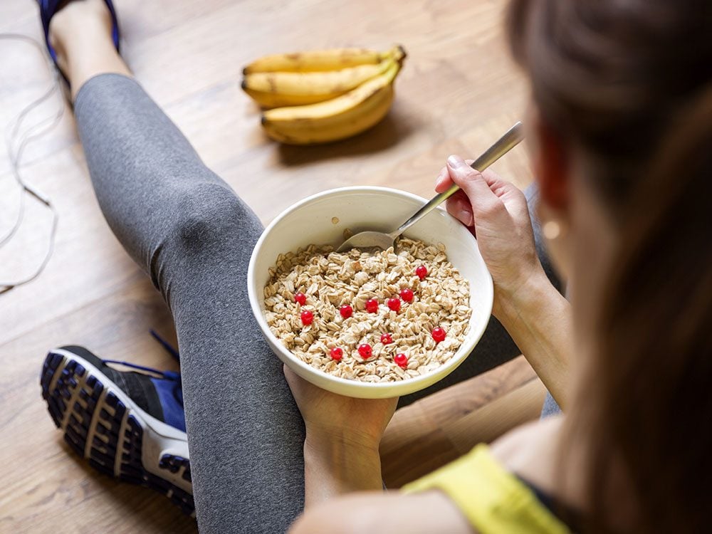 7-surprising-health-benefits-of-oatmeal-reader-s-digest-canada