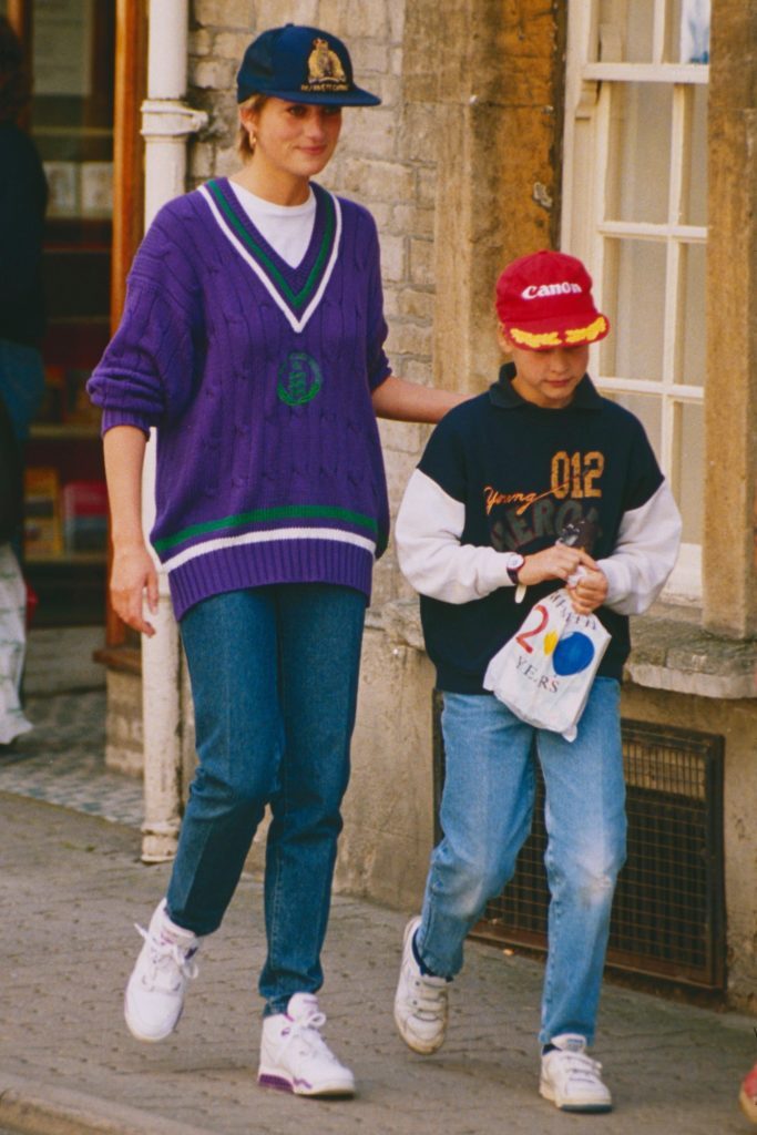 13 Rarely Seen Photos of Prince William with Princess Diana