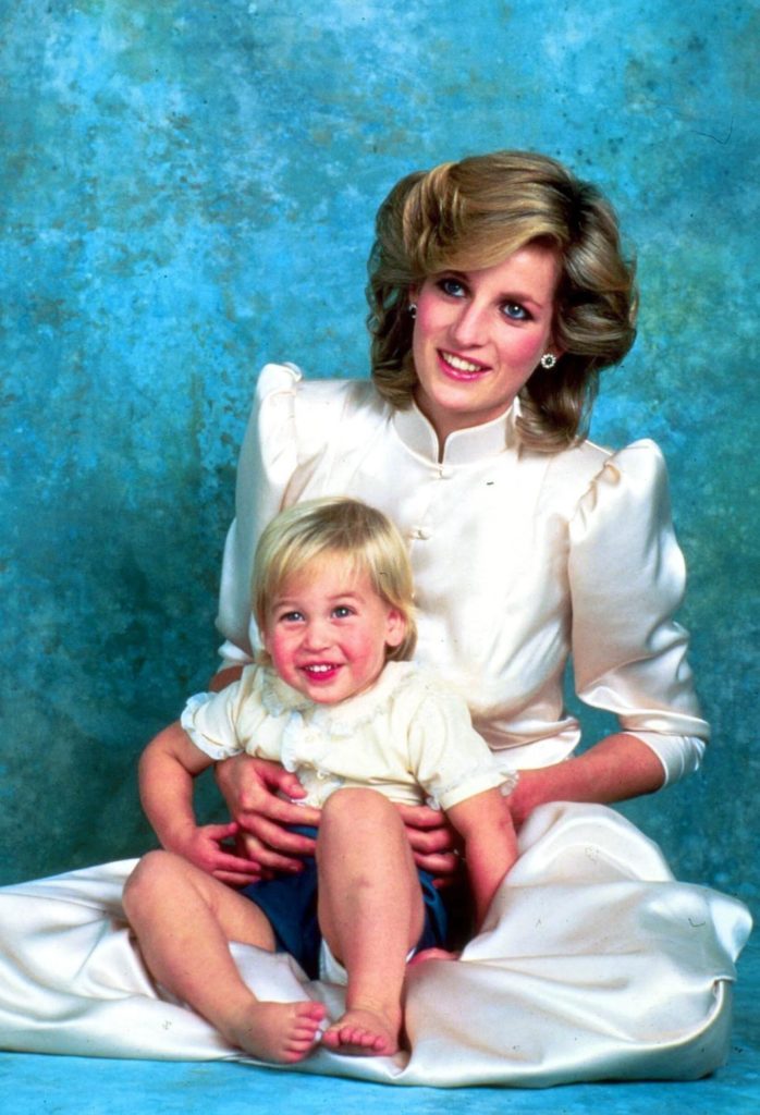 13 Rarely Seen Photos of Prince William with Princess Diana