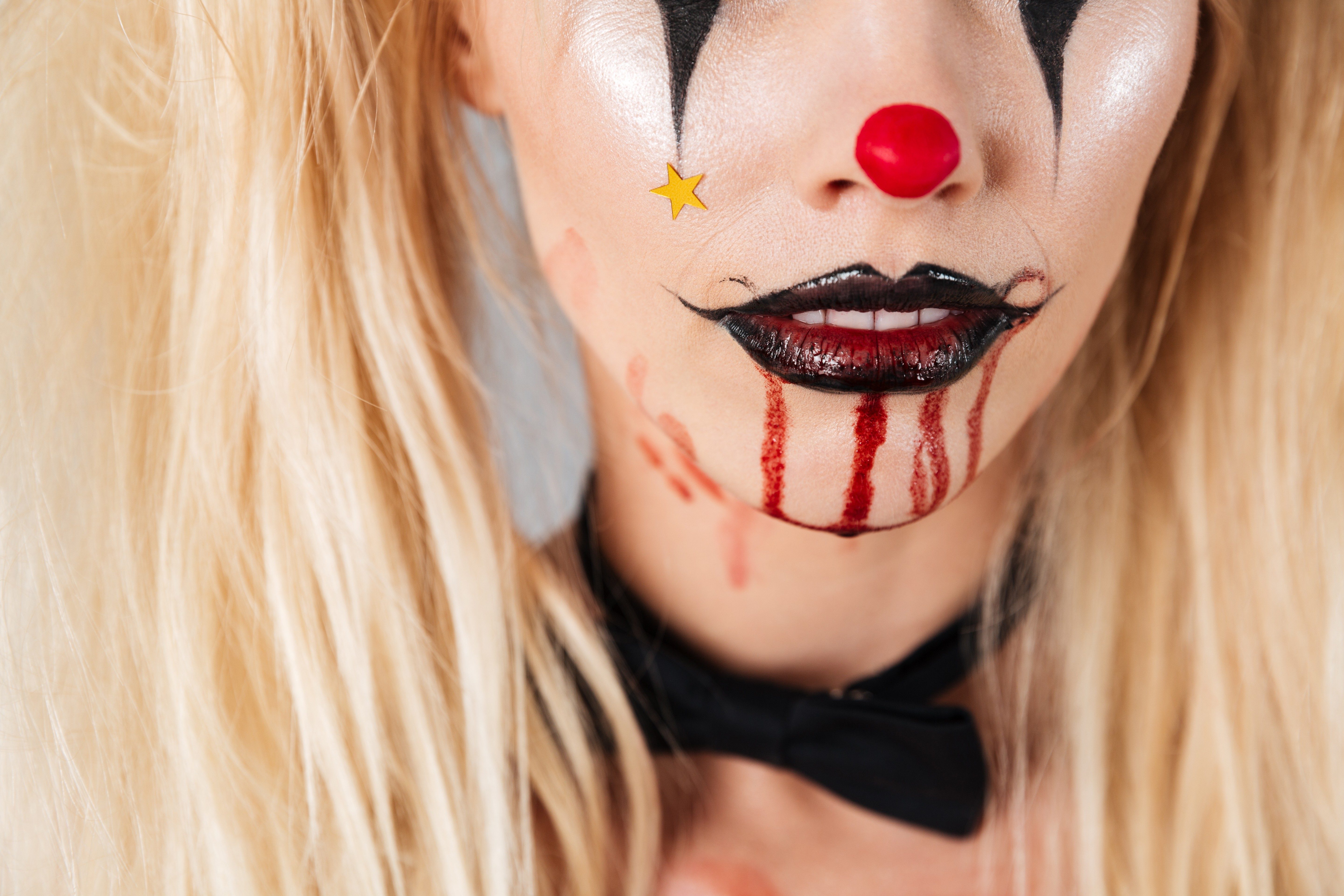 Fake Blood For Halloween 3 Easy Ways To Make It Reader s Digest