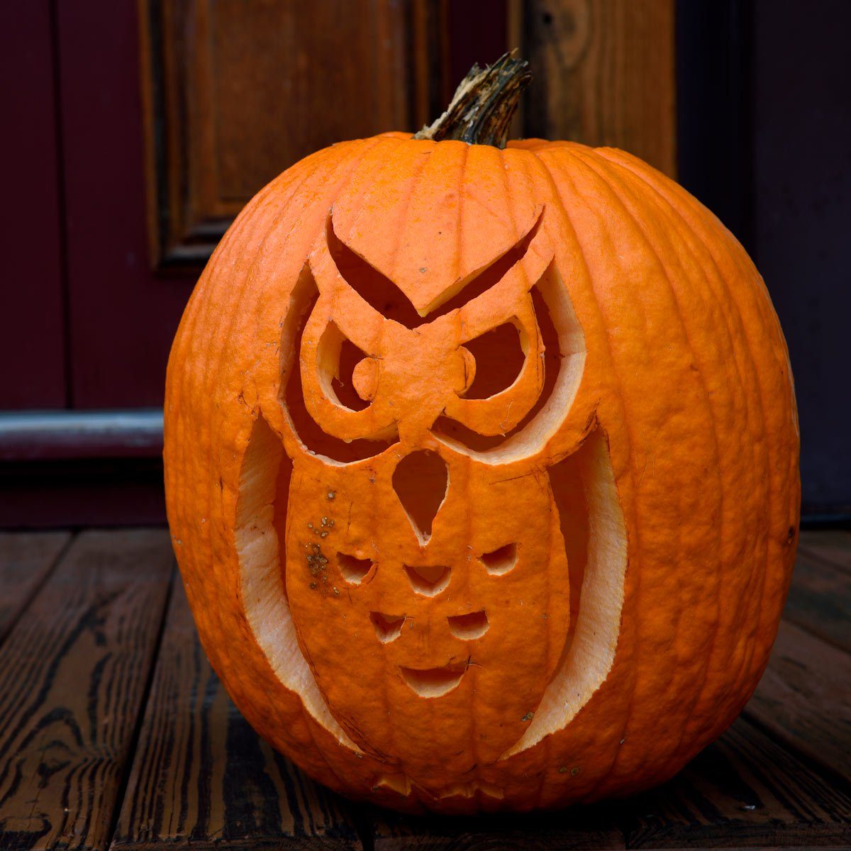 20-pumpkin-carving-ideas-to-inspire-you-this-halloween-reader-s-digest
