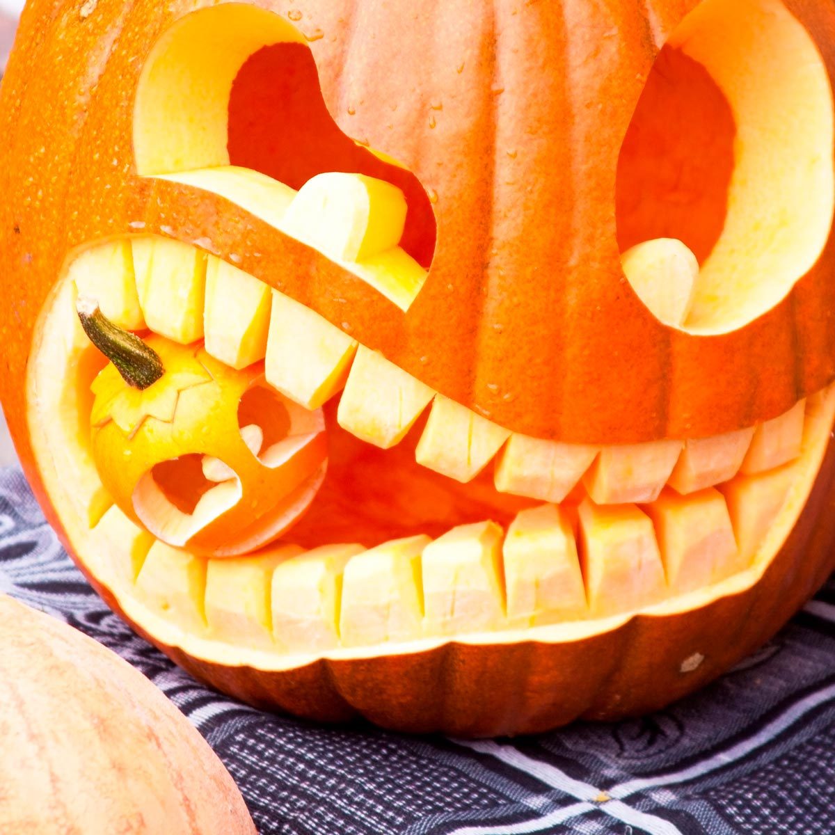 20 Pumpkin Carving Ideas To Inspire You This Halloween Reader S Digest