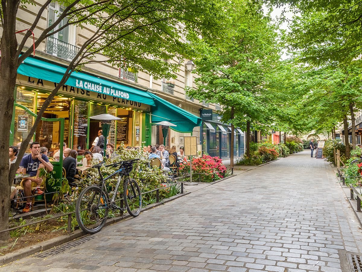 le-marais-paris-the-insider-s-guide-reader-s-digest-canada