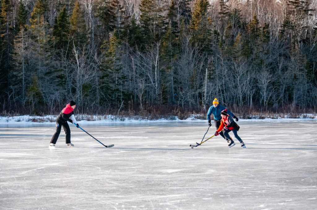 These Photos of Canadian Christmas Traditions Will Warm Your Heart