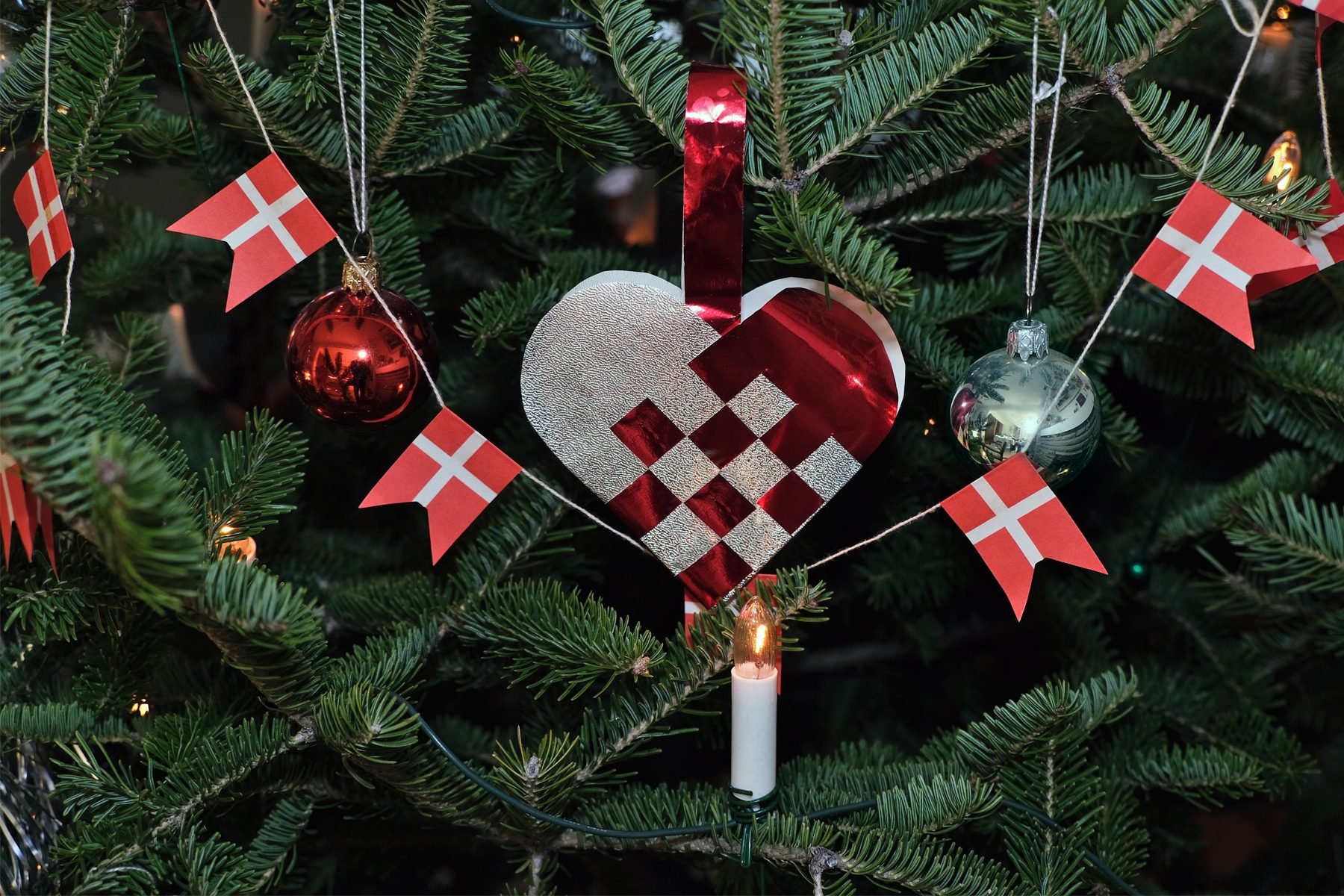 These Photos of Canadian Christmas Traditions Will Warm Your Heart