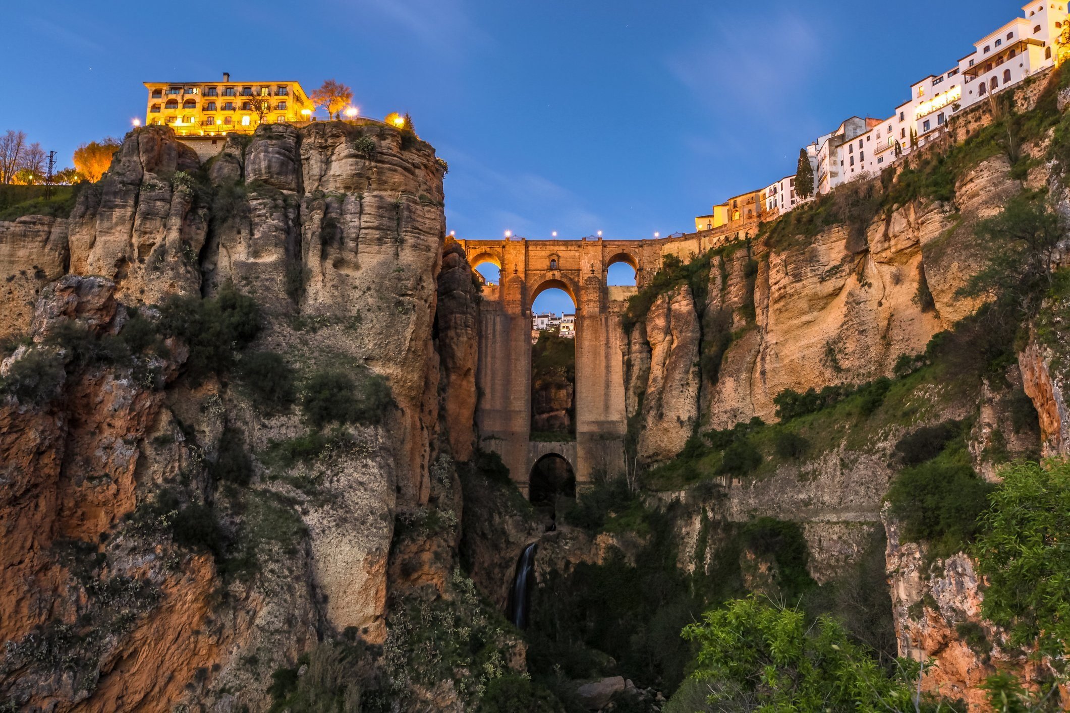 13 Breathtaking Photos Of Cliffside Cities And Towns   GettyImages 938234938 