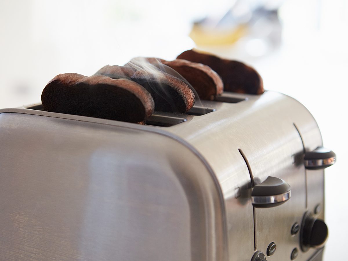 Common Toaster Mistakes You May Be Making | Reader's Digest Canada