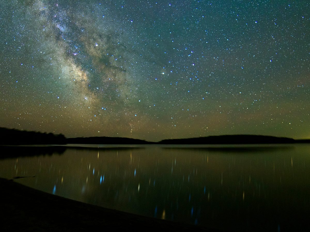 The Best Stargazing Spots Across Canada | Reader's Digest Canada