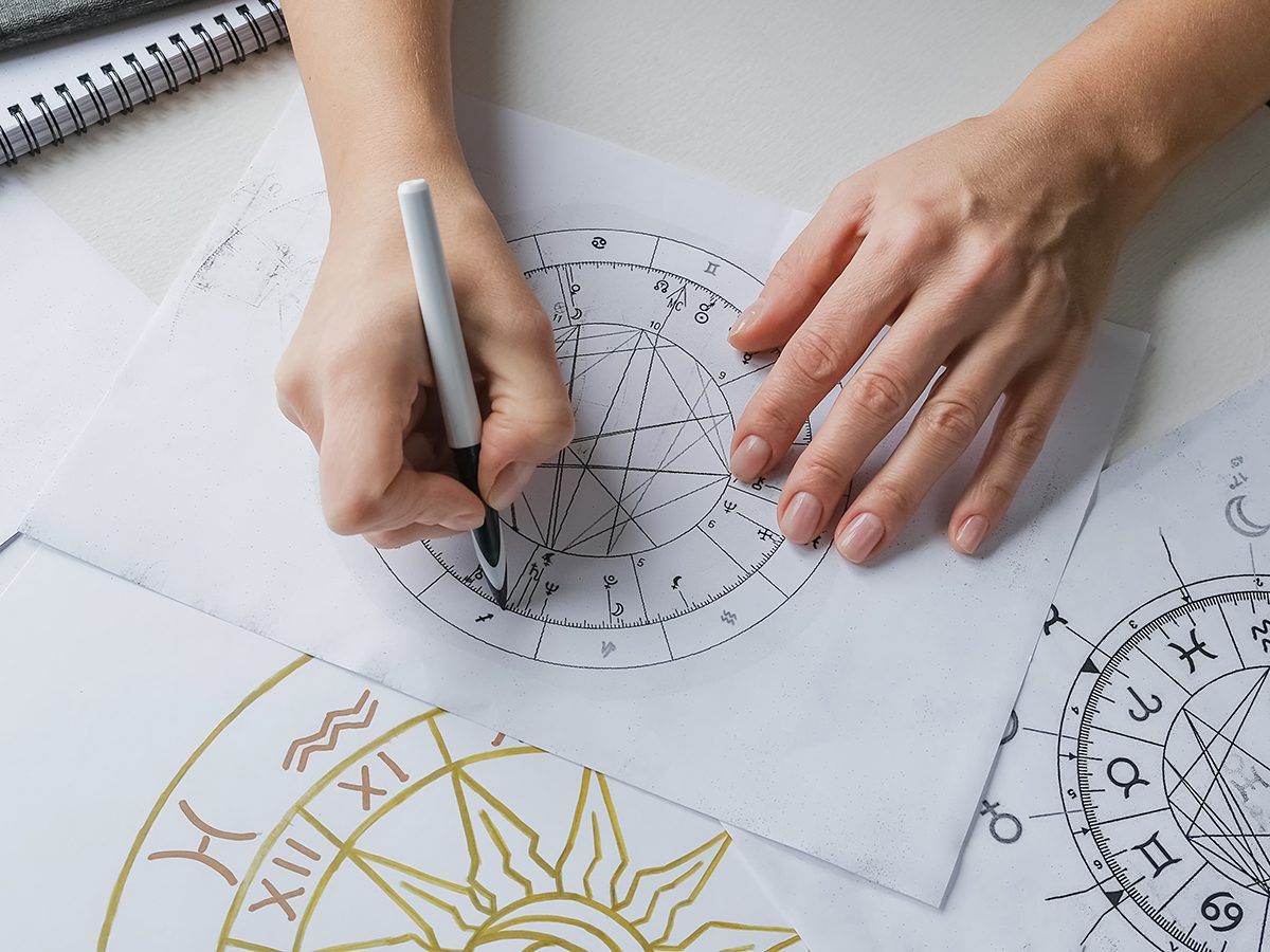 Why is Astrology So Popular Today? | Reader's Digest Canada