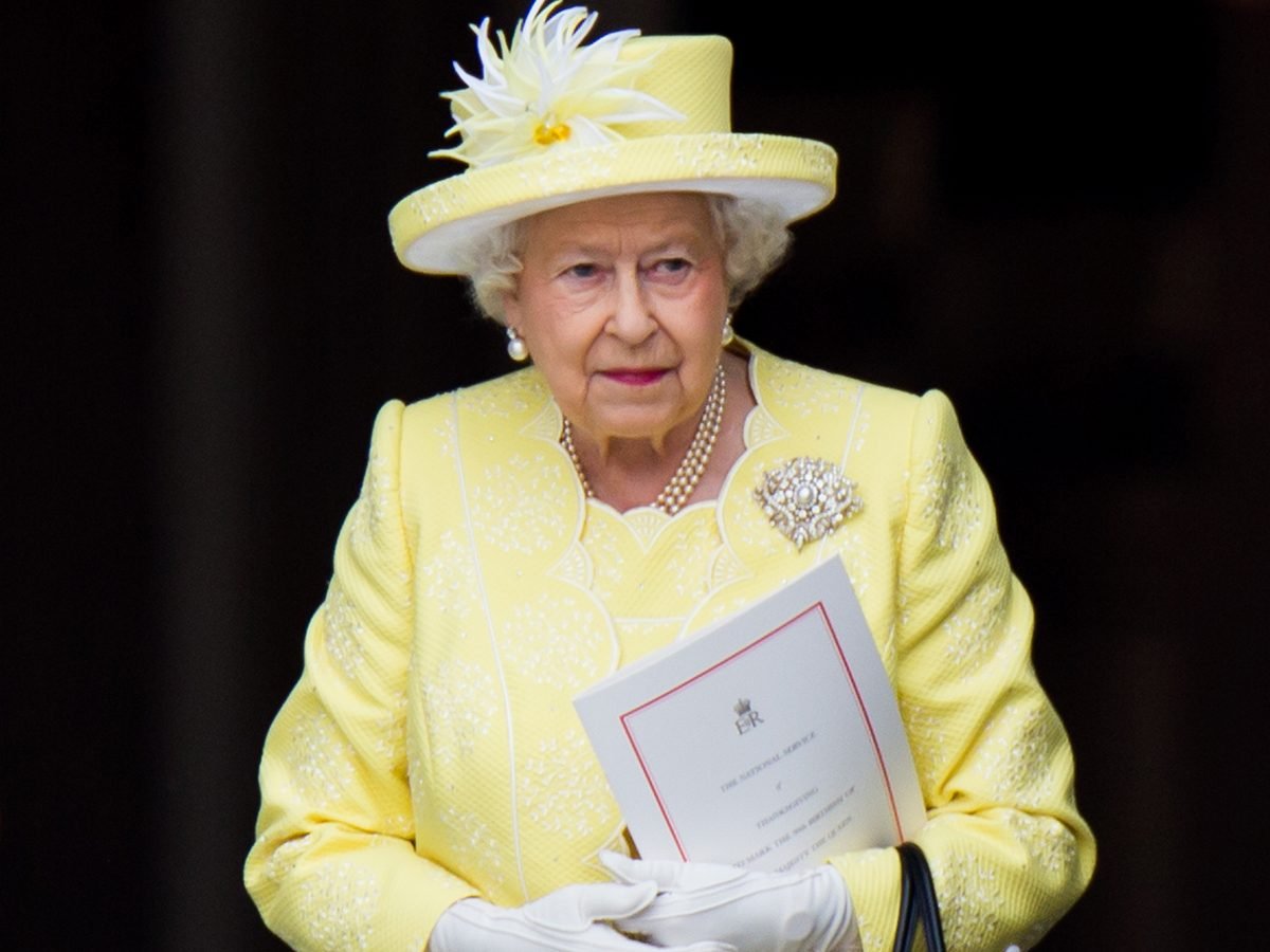 Queen Elizabeth quotes - The Queen in yellow