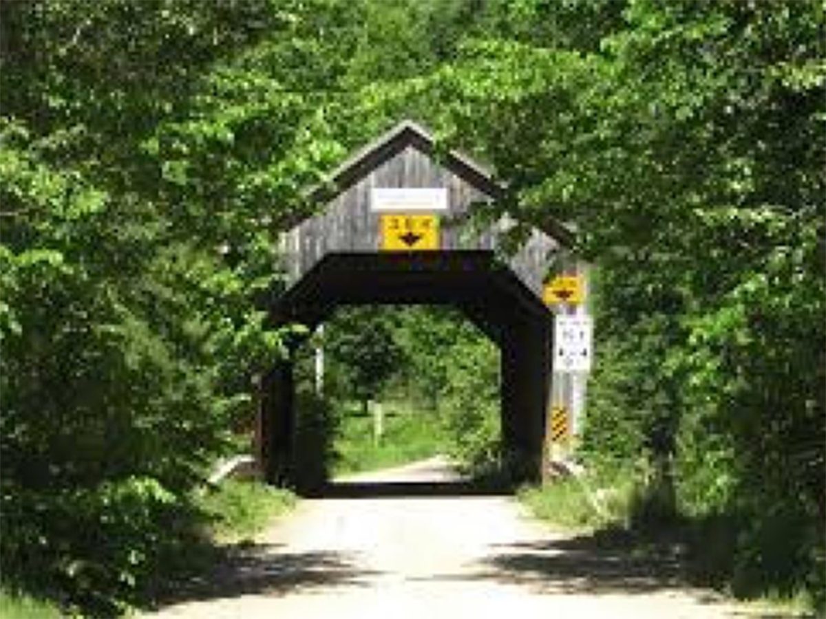 The Prettiest Covered Bridges Across Canada Readers Digest Canada