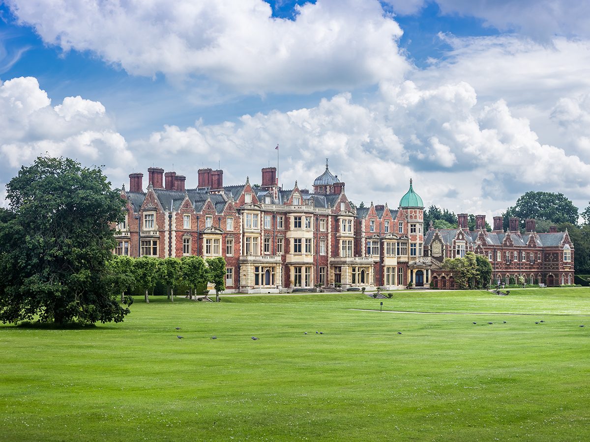 Royal Residences: The Ultimate Guide | Reader's Digest Canada