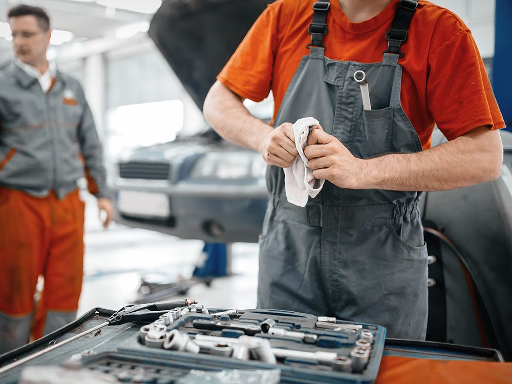 13+ Things Your Auto Mechanic Won't Tell You