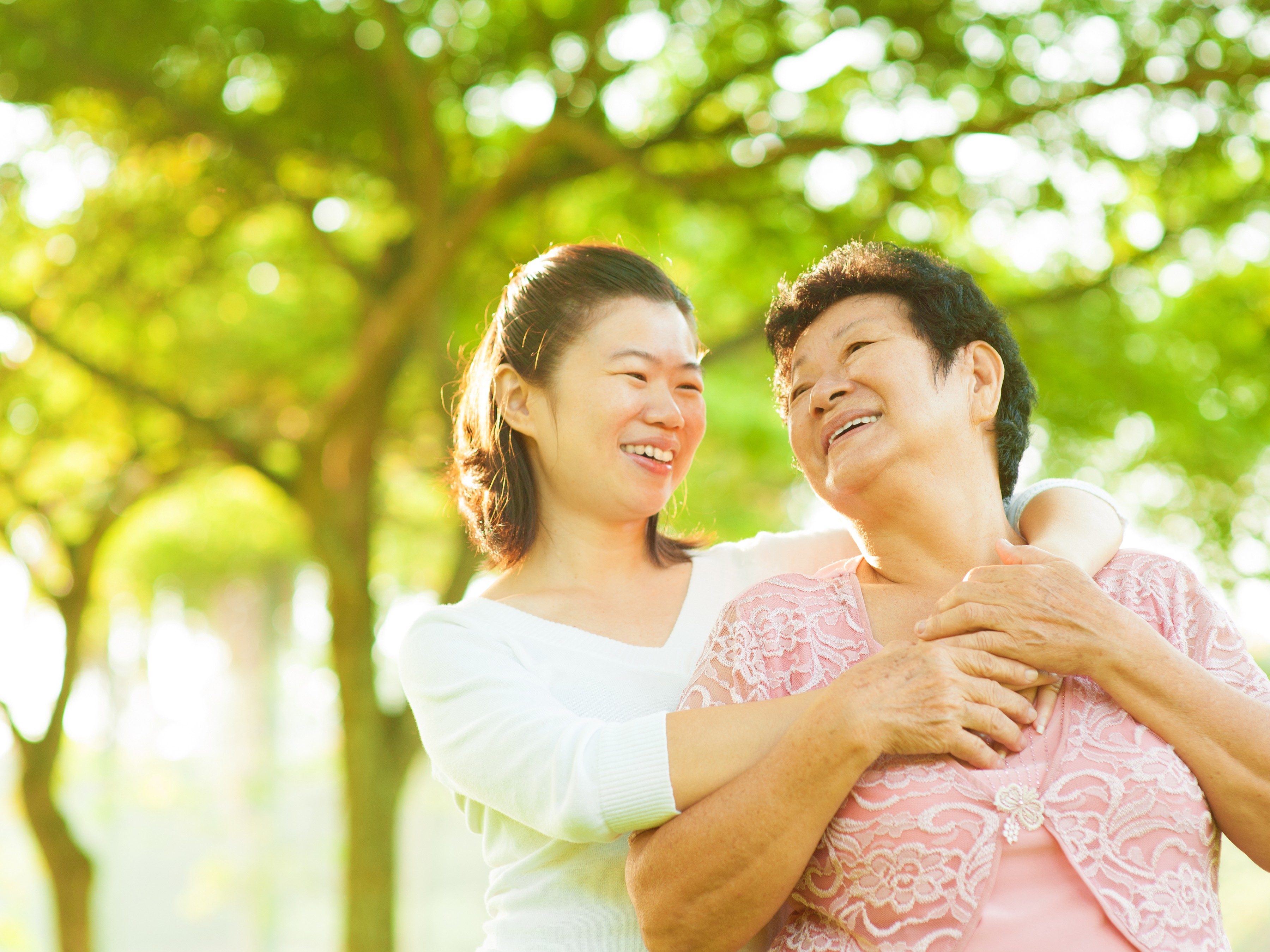 5-ways-to-care-for-aging-parents-from-a-distance