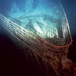 Mission Titanic - Uncovering the Deep-Sea Wreckage