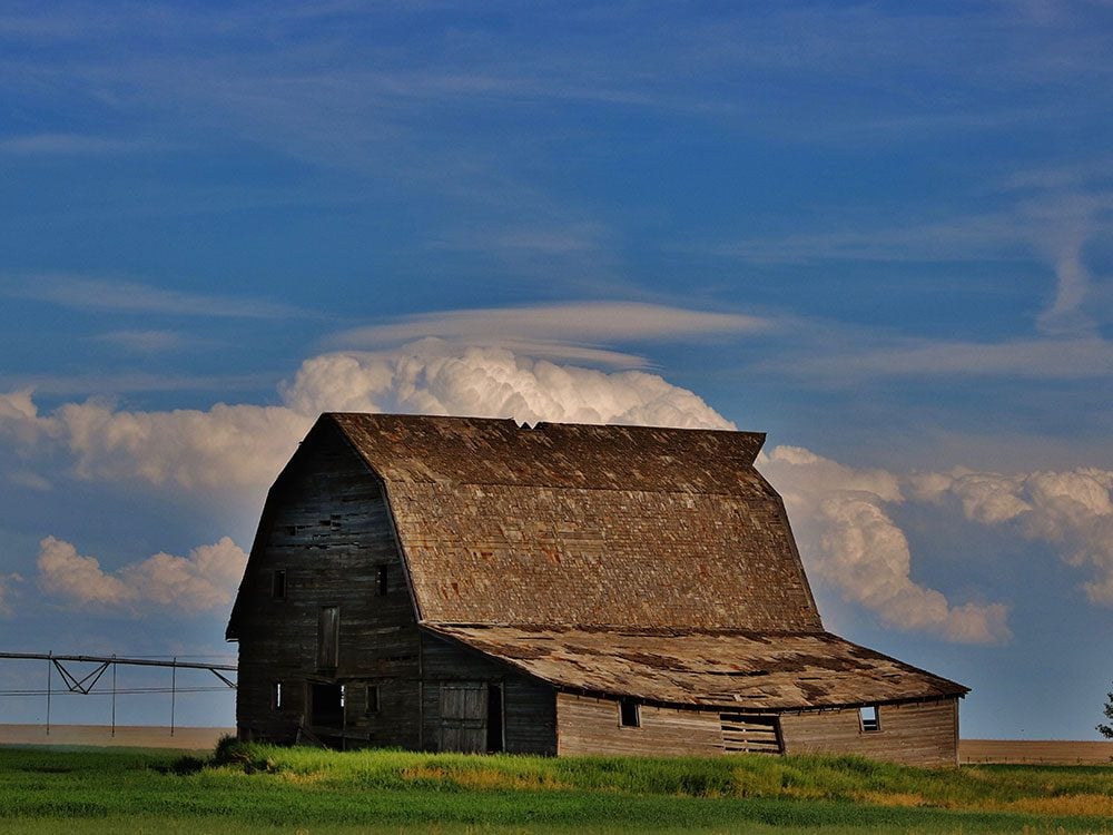 Canada's Most Beautiful Barns: A Gallery of Original Barn Photography