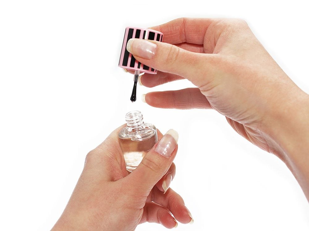 20-clever-things-to-do-with-old-nail-polish-reader-s-digest-canada