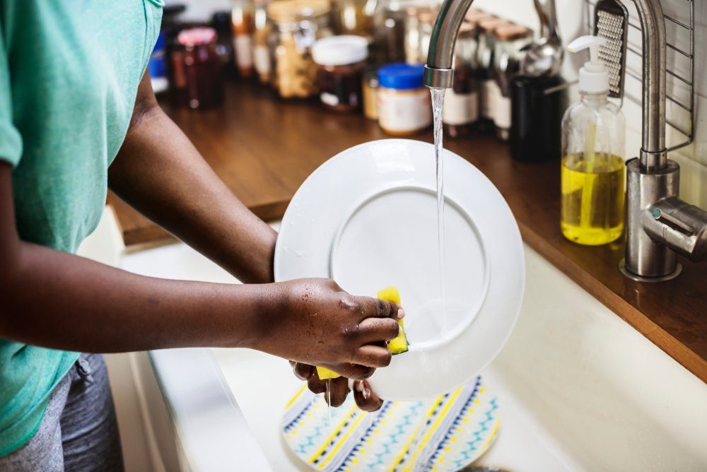 15 Everyday Items Dirtier Than a Toilet Seat | Reader's Digest